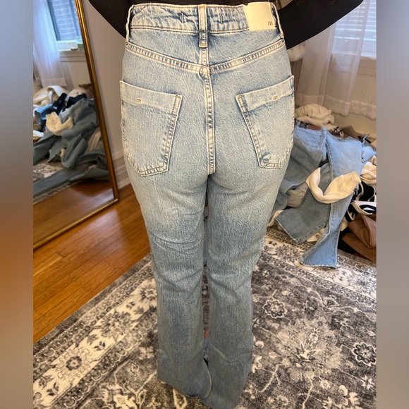 Zara high rise jeans with slit bottom hem - Picture 2 of 3